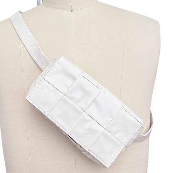 Bottega Veneta Handbags - Bottega Veneta Cassette Belt Bag White Maxi Intrecciato Leather 651053